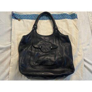 Tory Burch Black Leather Amanda Hobo Bag Tote  Dust Bag Shoulder Strap Handbag